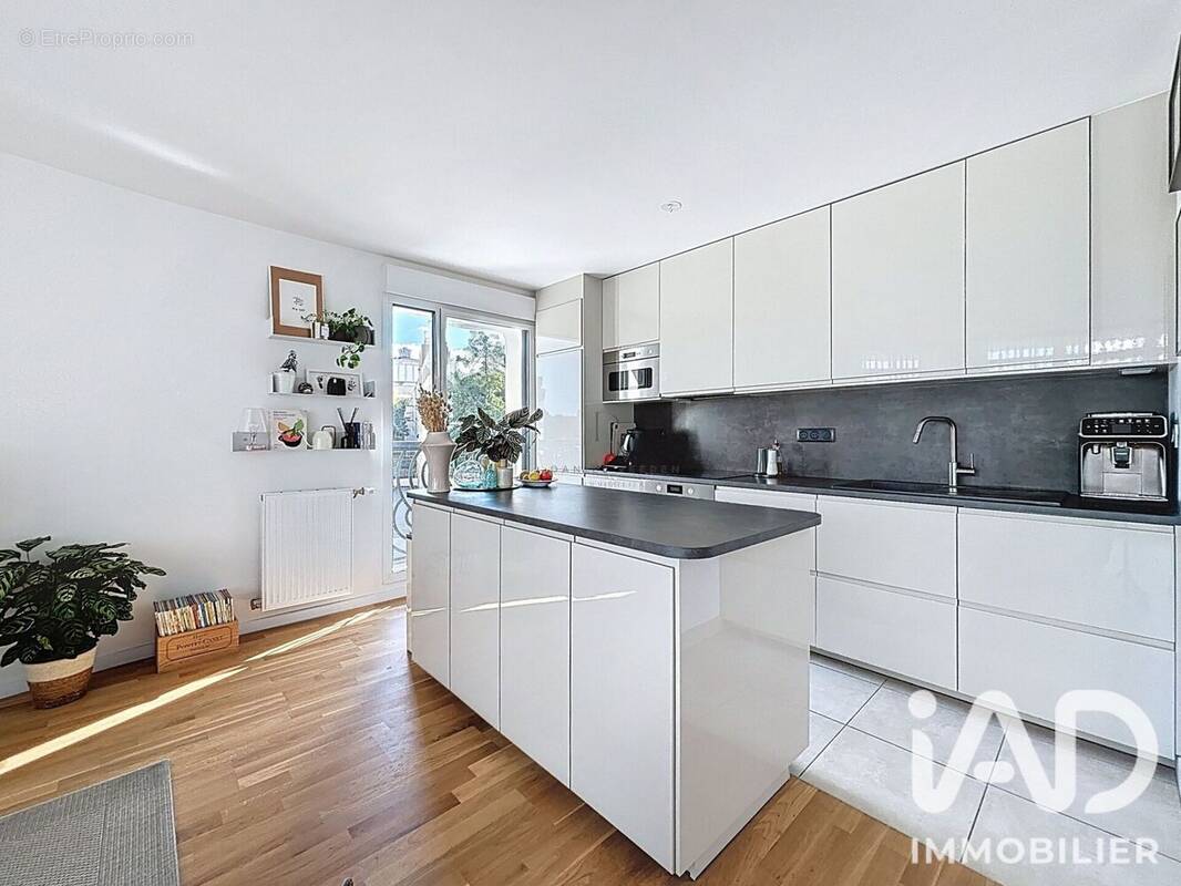 Photo Appartement à Clamart au prix de 549 900€