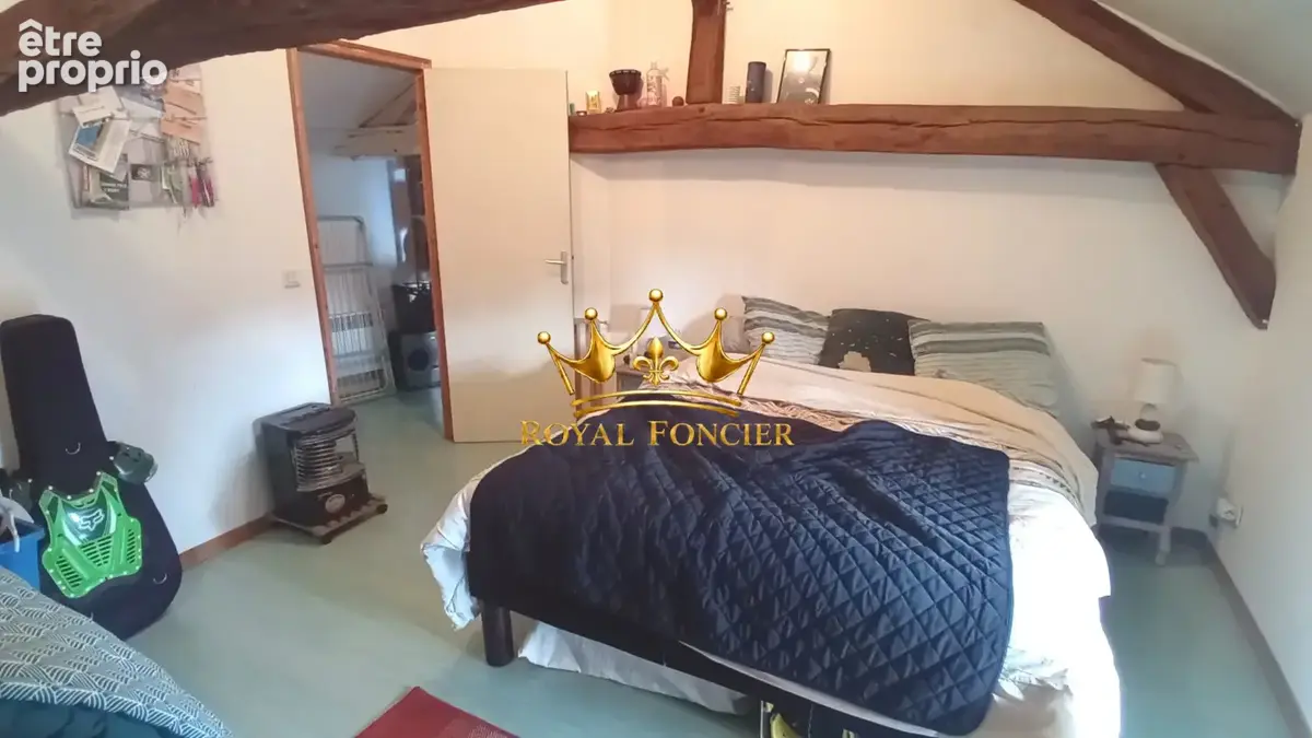 Etage : chambre 1 