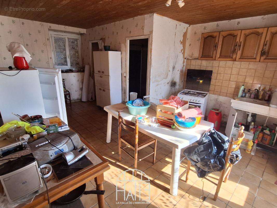 Maison à ORADOUR-SUR-GLANE