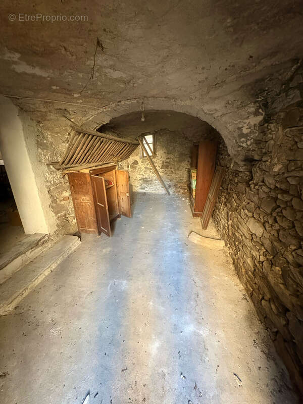 Appartement à TENDE