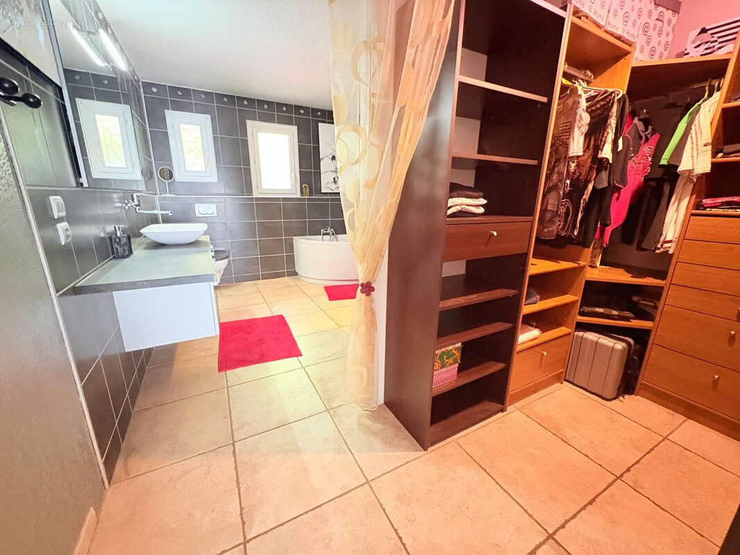 Maison à CANET-EN-ROUSSILLON