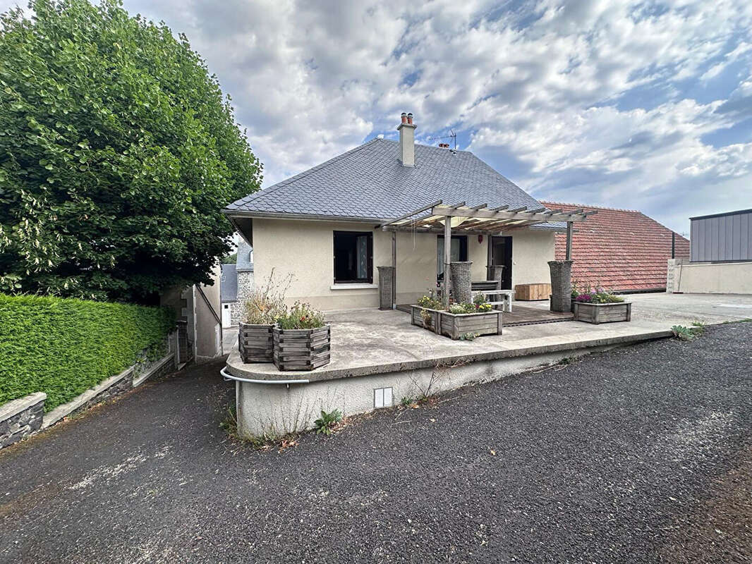 Appartement à LAGUIOLE
