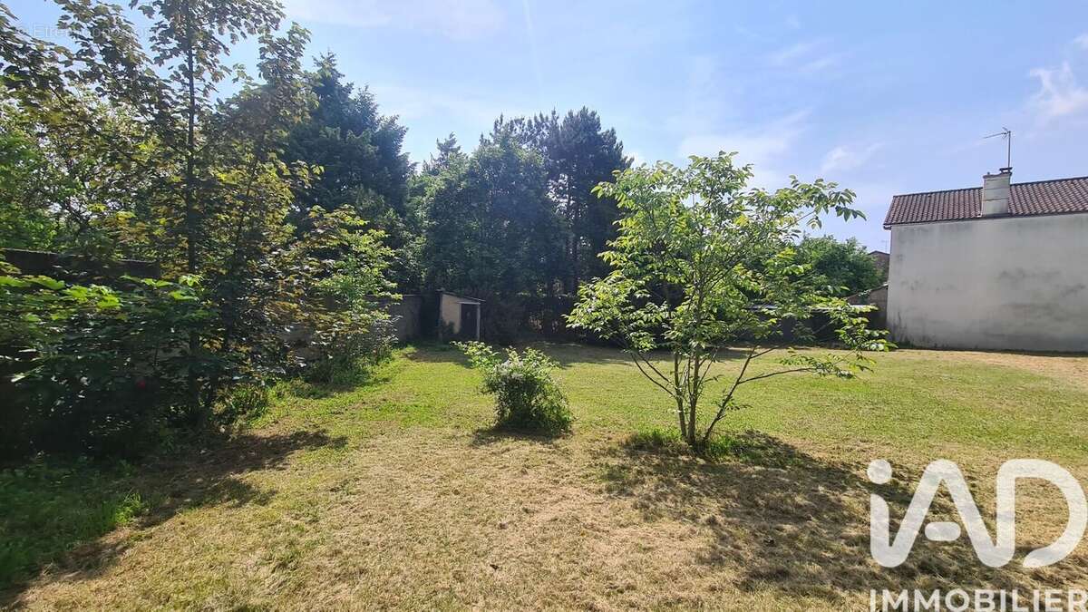 Photo 4 - Terrain à POITIERS