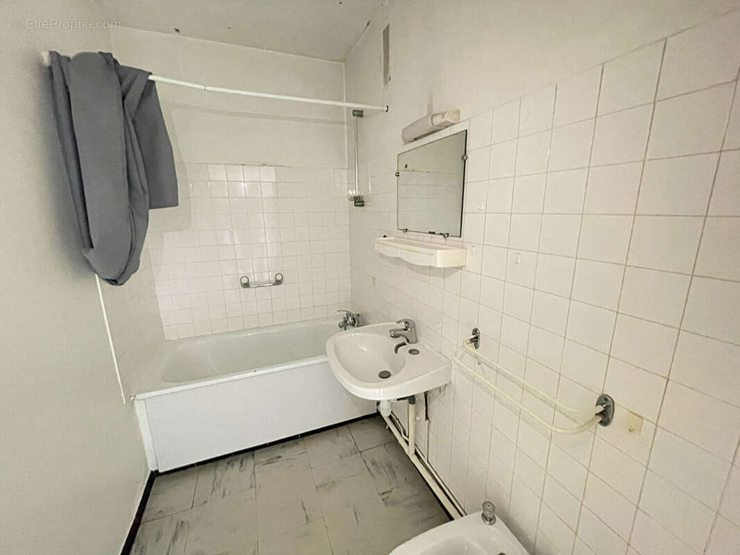 A vendre - exclusivite giboire - appartement t3 de 69,12m² - villejean - photo 6