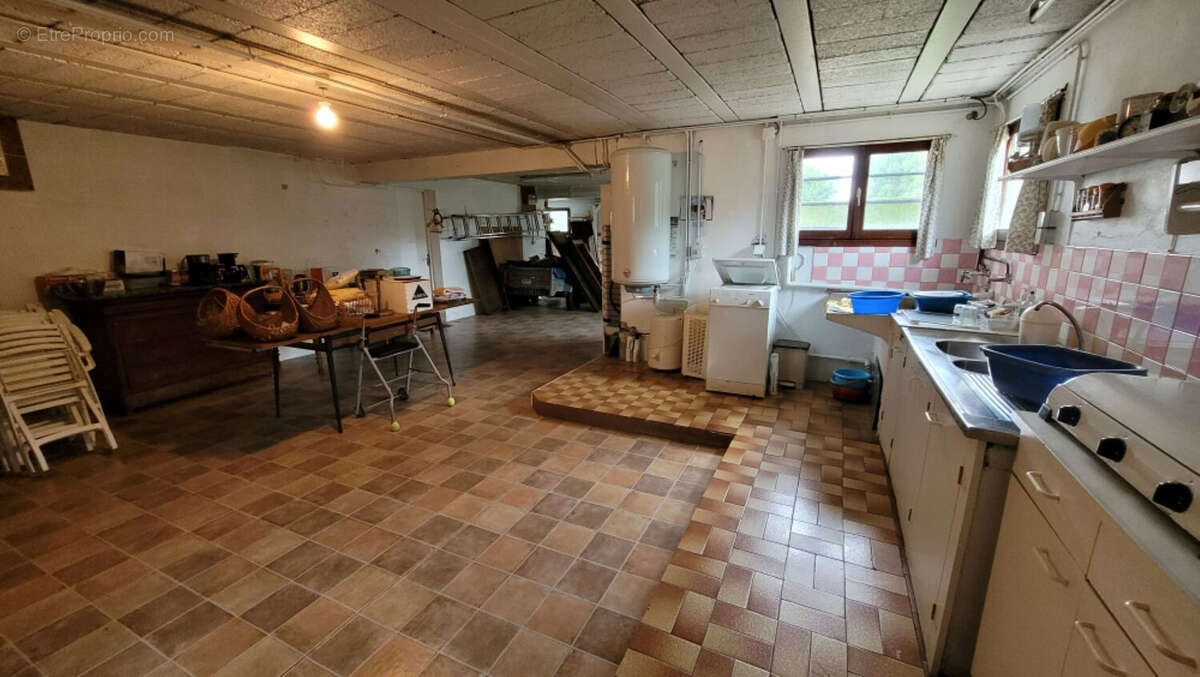 Maison à SAINT-MARTIN-DE-FONTENAY