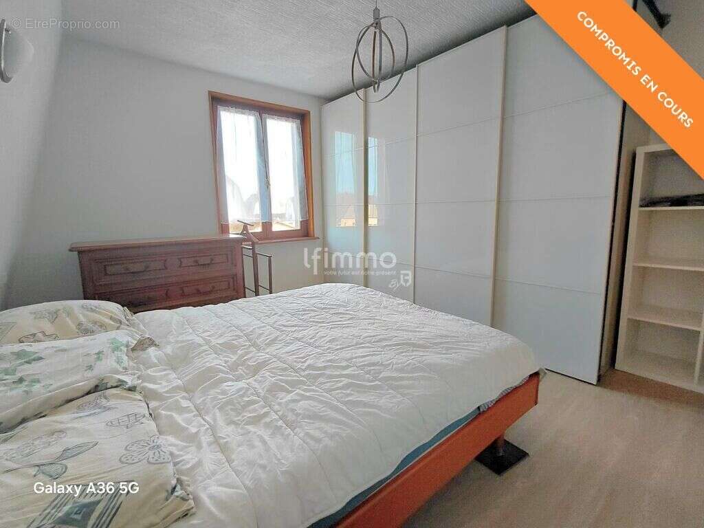 Maison des mines de 70m2 sur un terrain de 372m2 - photo 13
