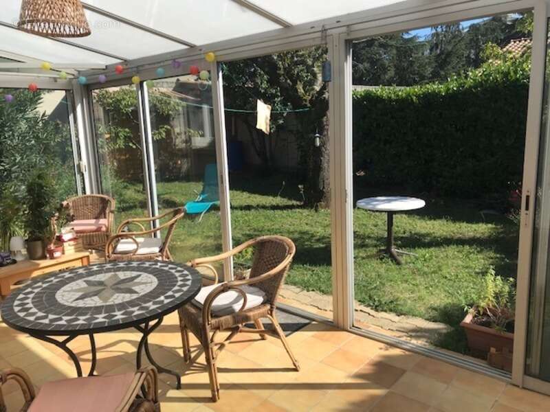 Dpt Drôme (26), à vendre ROMANS SUR ISERE maison P6 de 93m2 + 38m2 - photo 3