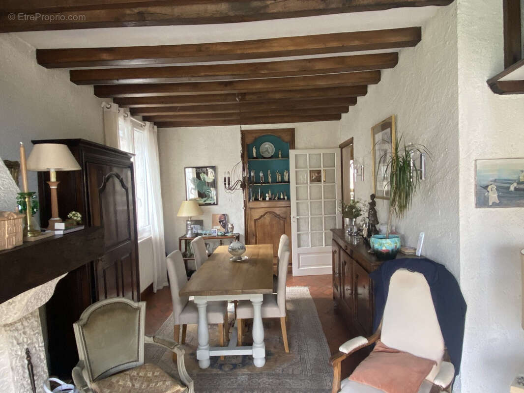 Autre à ARNAC-POMPADOUR