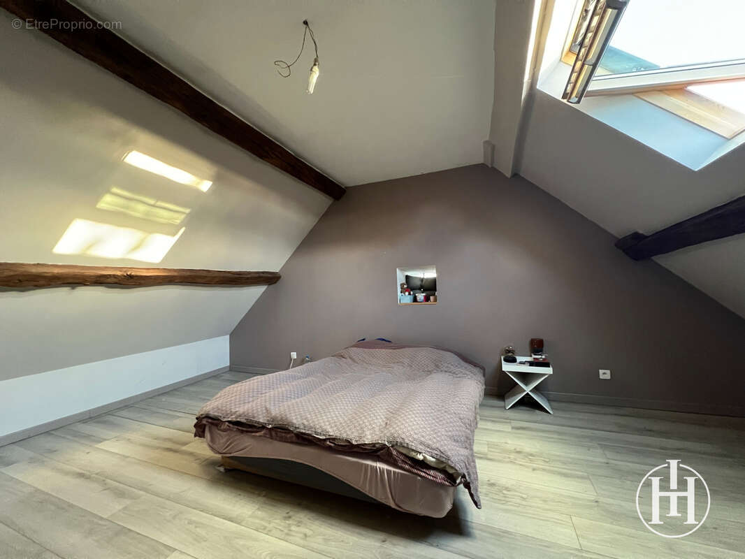 Maison à UZAY-LE-VENON