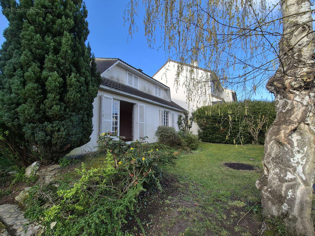 Maison à JOUY-EN-JOSAS