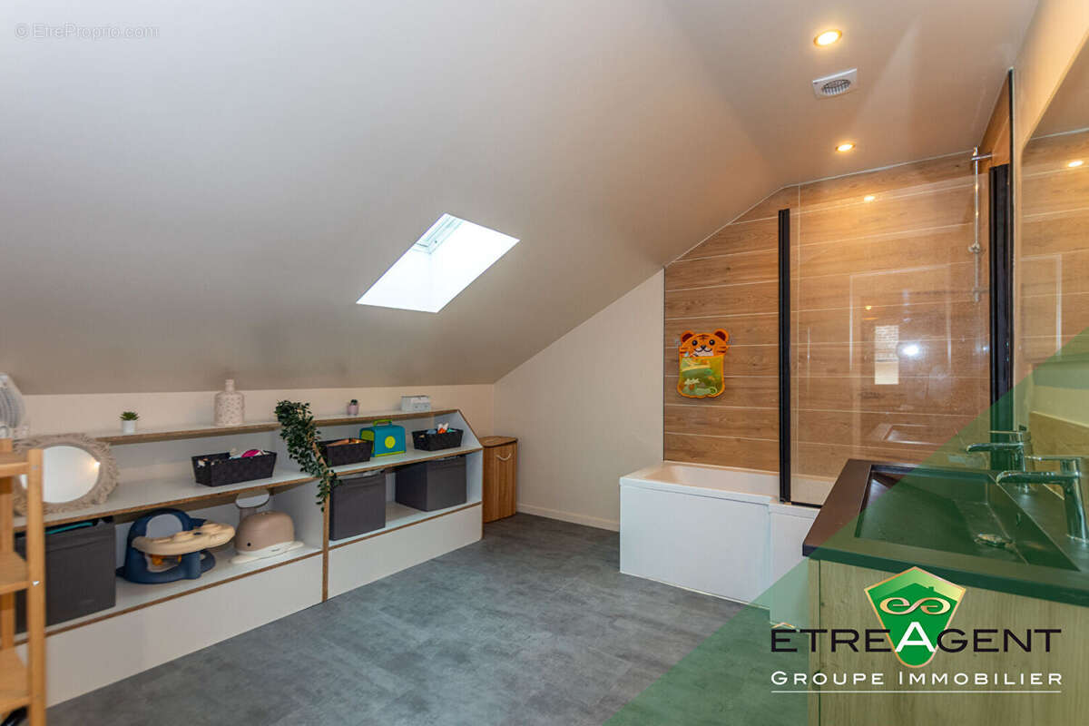 Maison à BEAUMONT-SUR-OISE