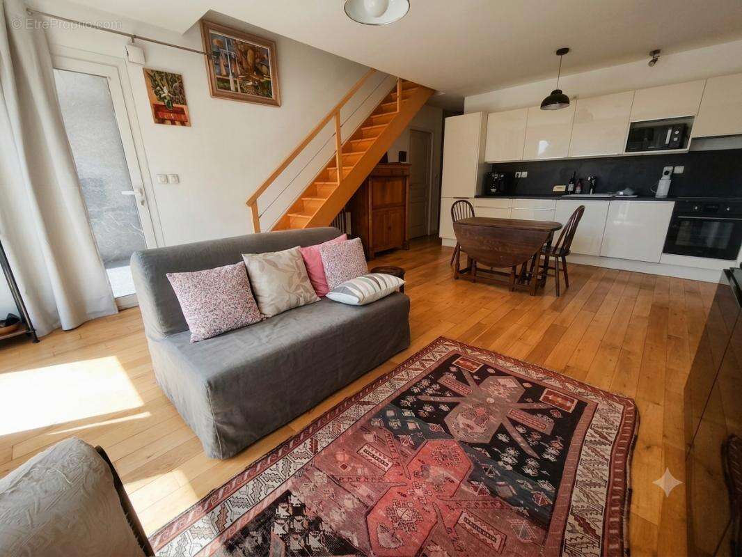 Maison moderne à Mèze 4 pièce(s) 81 m2, terrasse, jardin et garage - photo 2