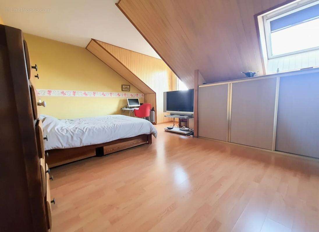 Appartement à VILLABE