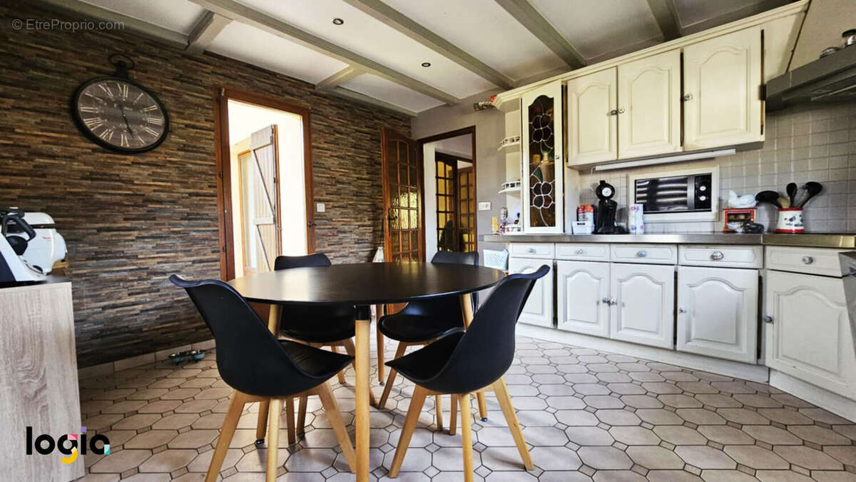 Maison à GRANDFONTAINE