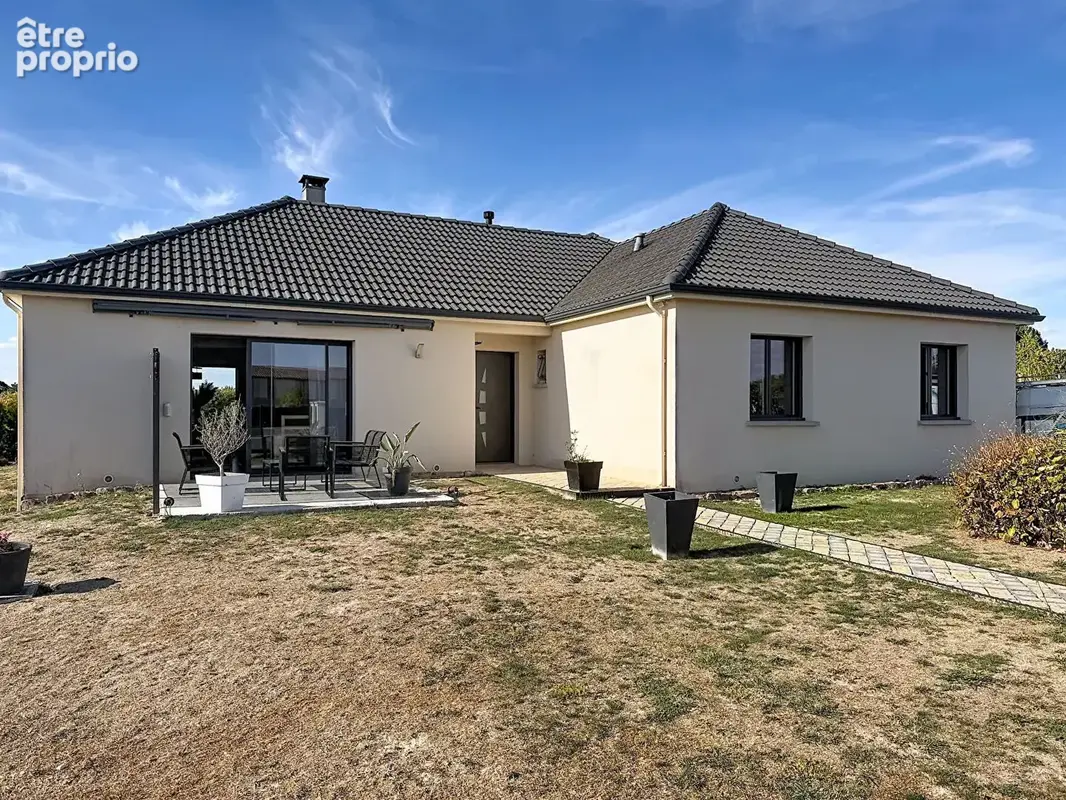 Maison plain-pied avec piscine  6 pièces, 4 chambres 128m² - photo 2