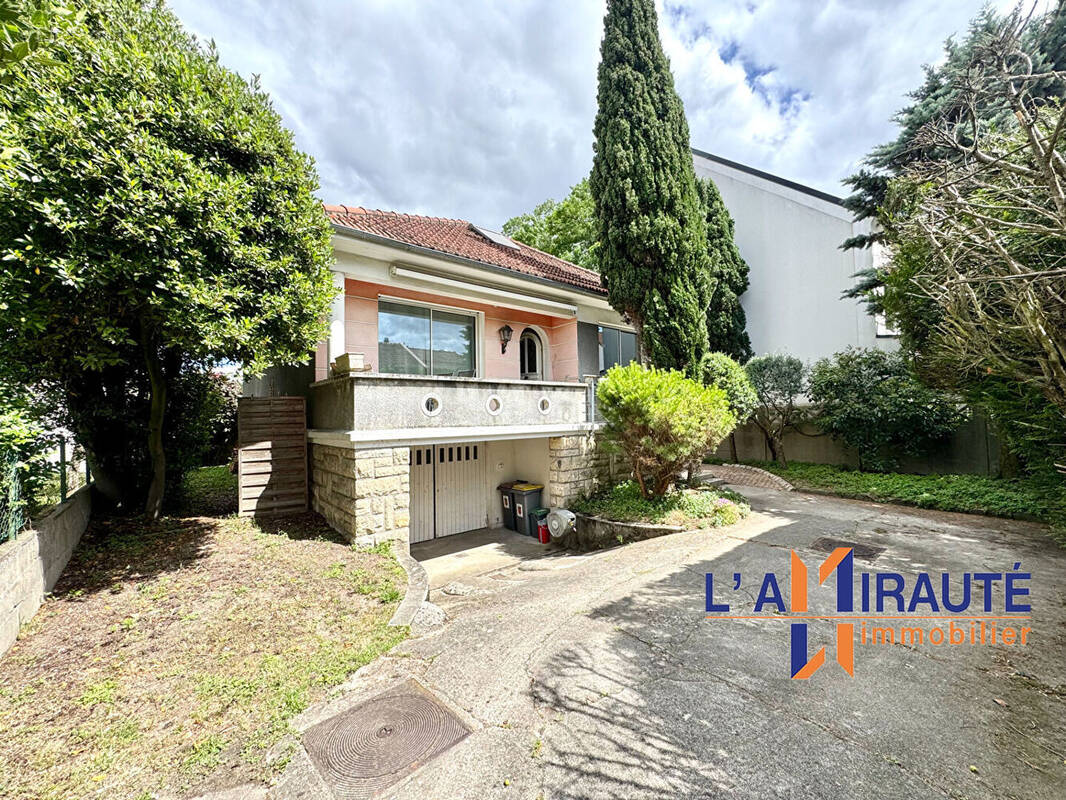 Maison à HOUILLES