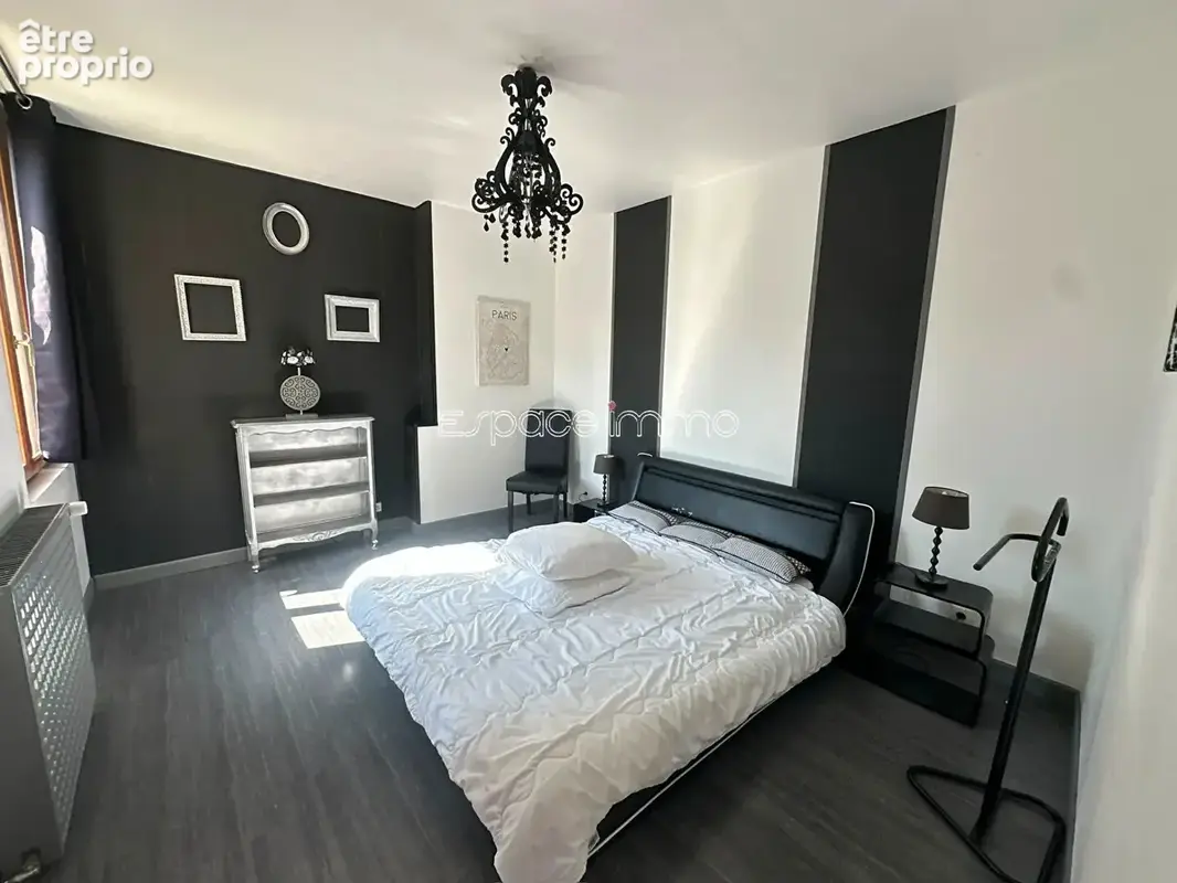 Ensemble immobilier - Deux gites et un local - 346m² - Piscines - ANCEAUMEVILLE - photo 4