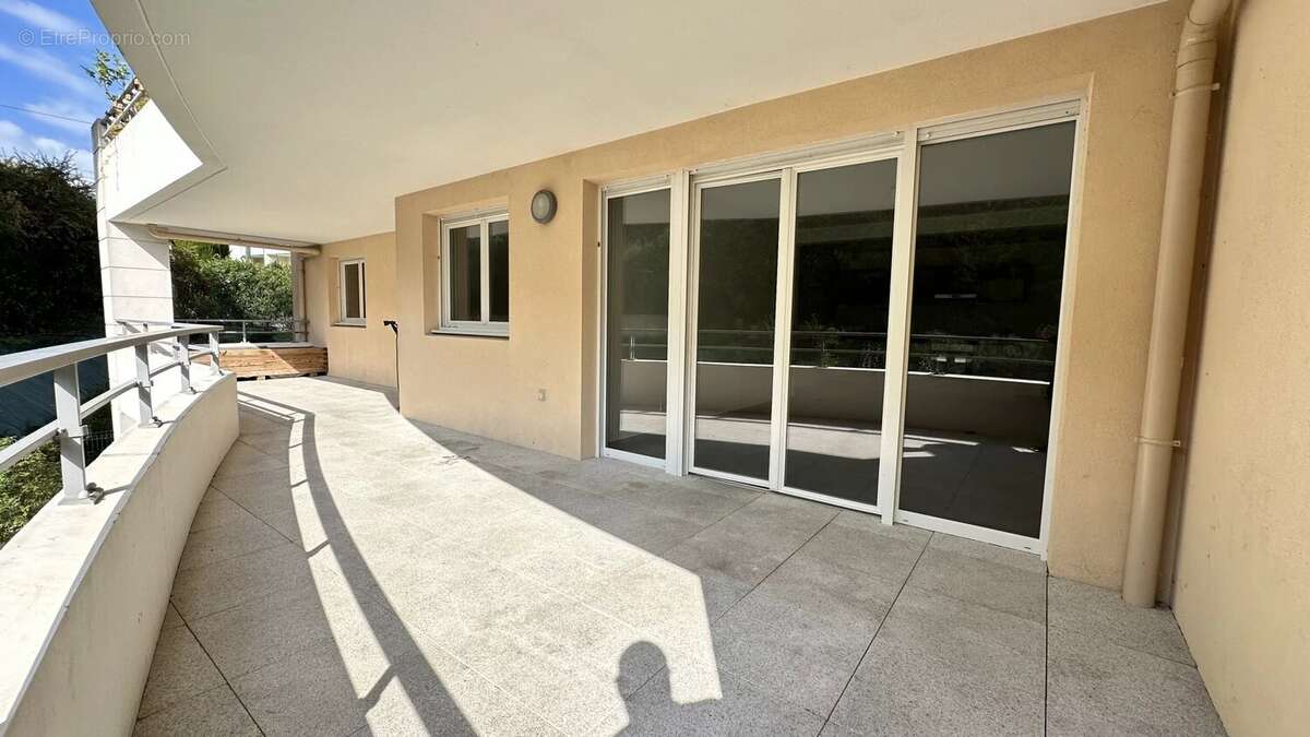 Appartement à MARSEILLE-13E