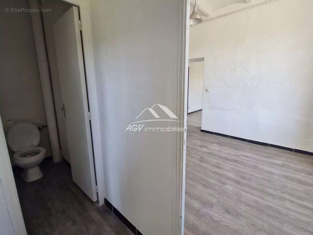 Appartement à MOLIERES-SUR-CEZE