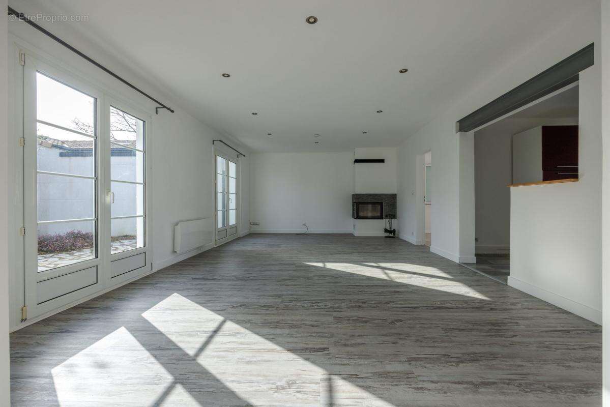 Maison à SAINT-AIGNAN-GRANDLIEU