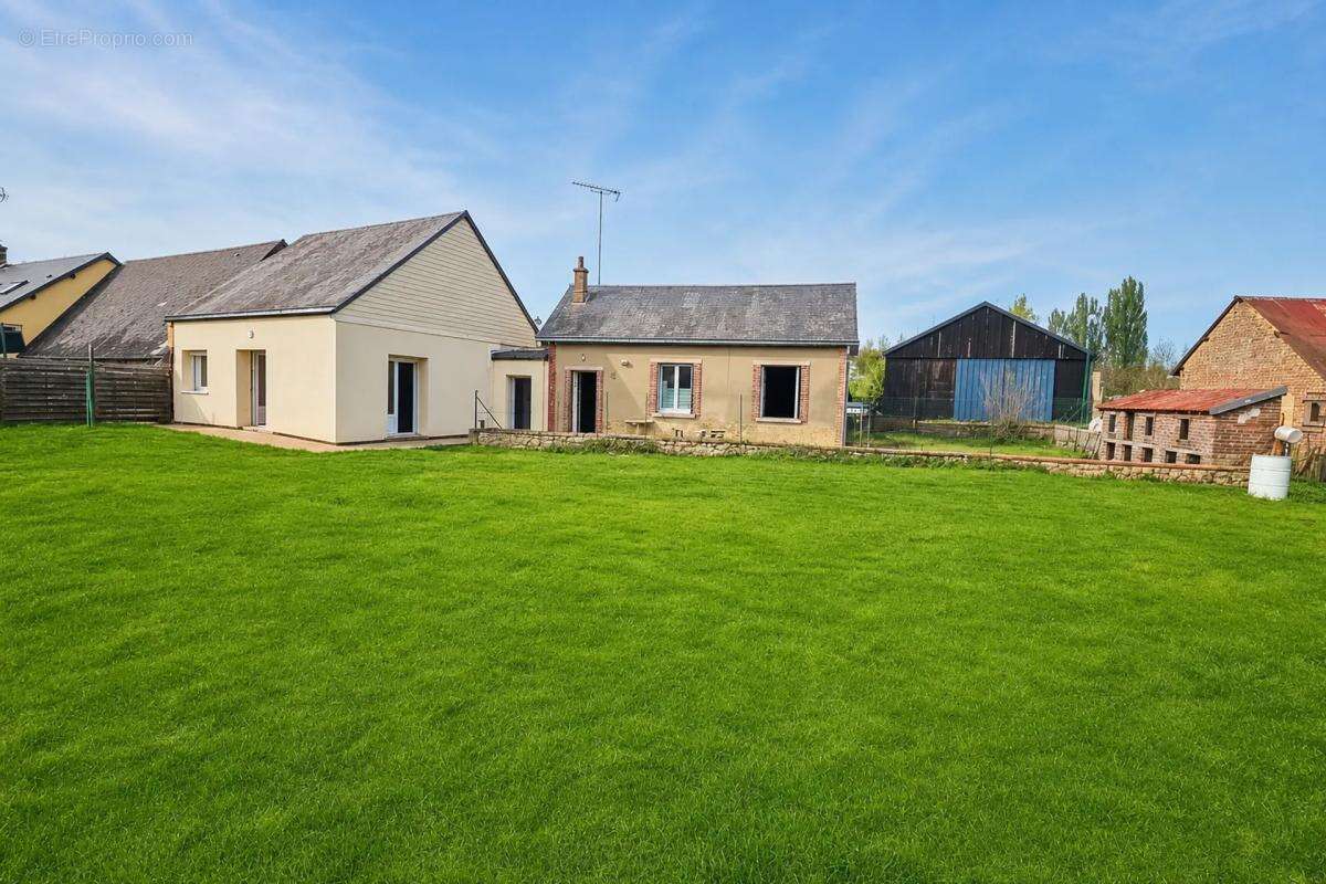 Maison à VIBRAYE