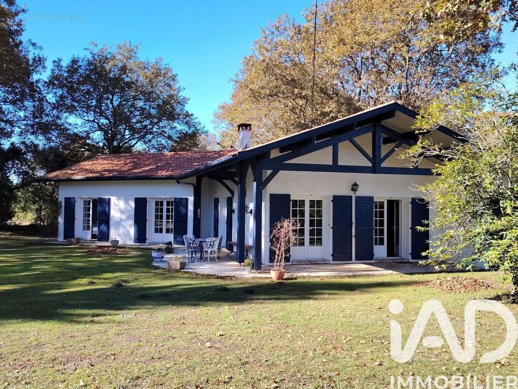 Photo 3 - Maison à SAUBION