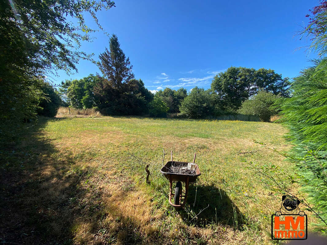 Maison à BESSINES-SUR-GARTEMPE