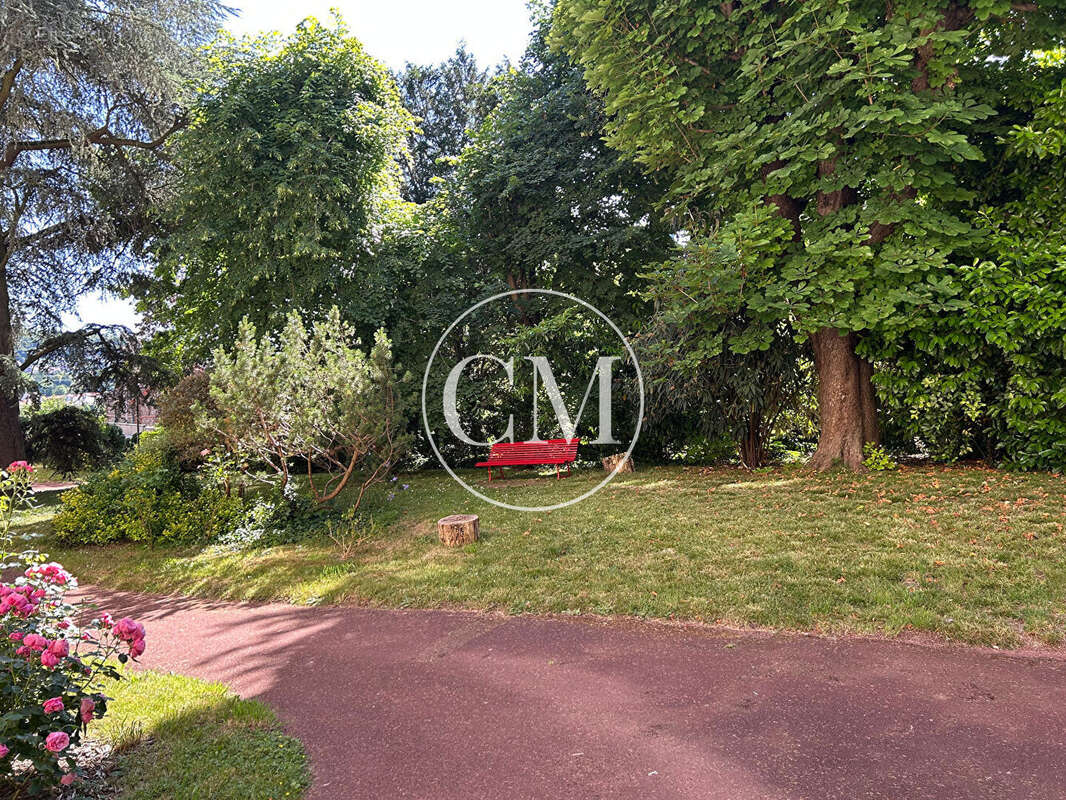 Appartement à SEVRES