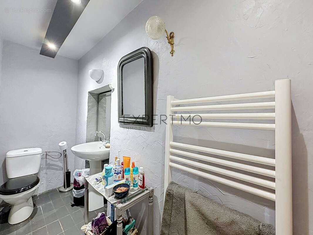 Burnand : Authentique maison en pierre avec 3 149 m2 de terrain - photo 16