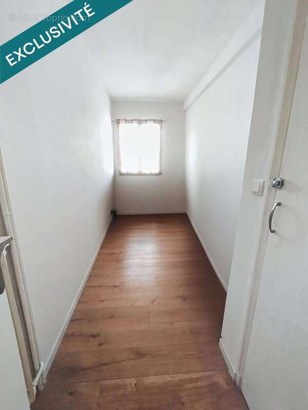 Appartement 63 m² à Hyeres  - photo 9
