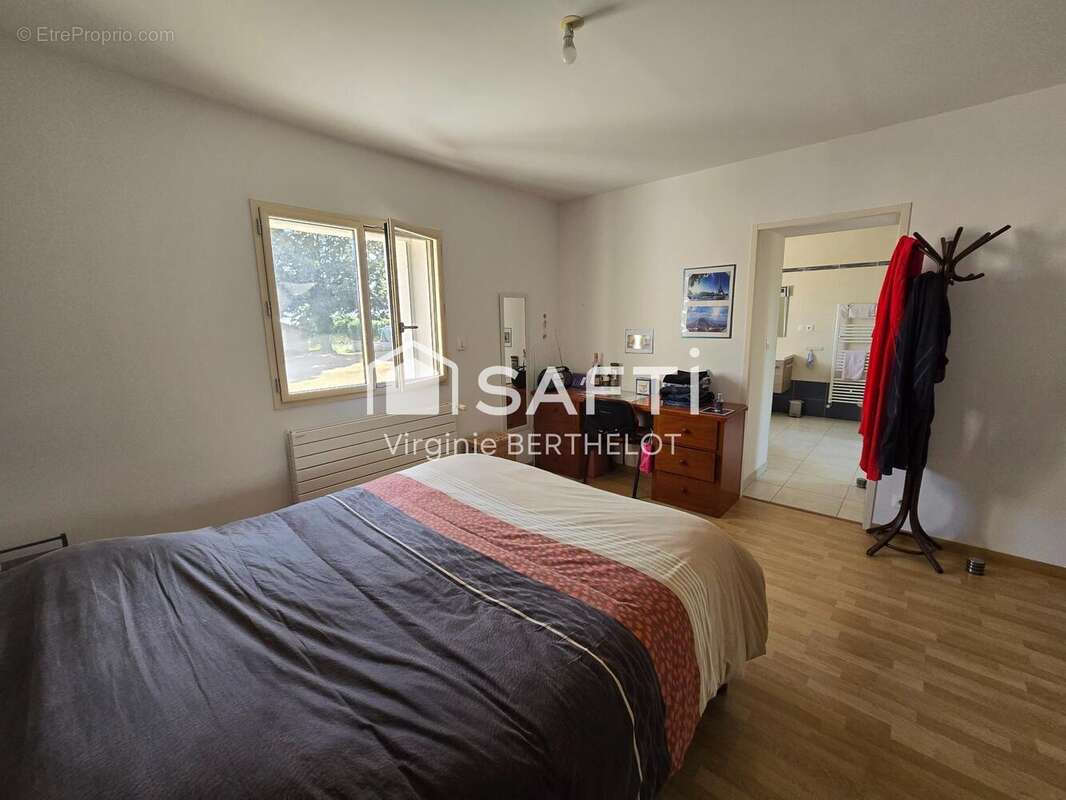 Maison 265 m² à Le Retail  - photo 5