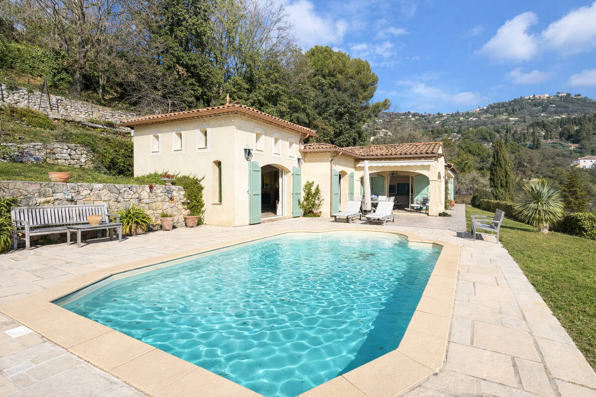Maison à PEYMEINADE