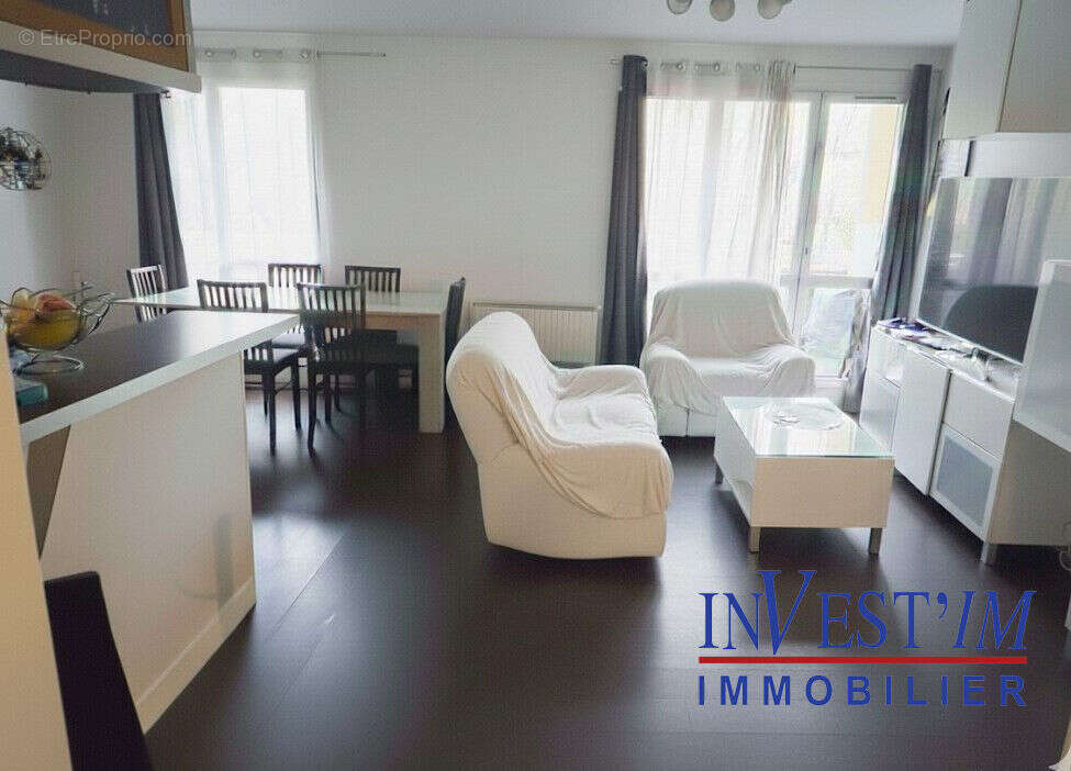 Appartement à SAINT-GENIS-LAVAL