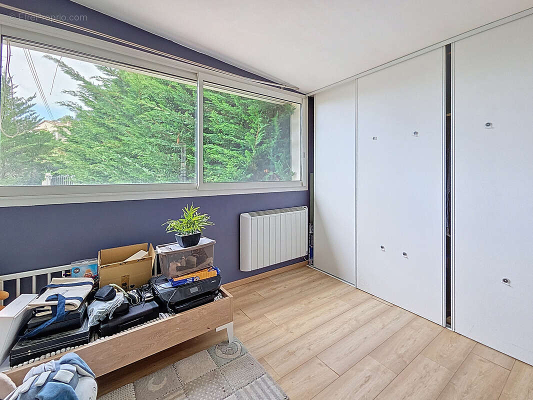 Appartement à VENCE