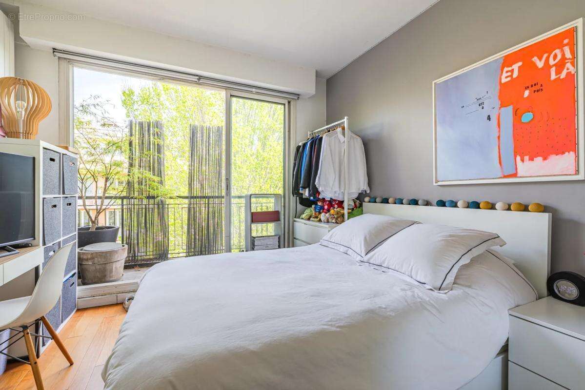 Appartement à SURESNES
