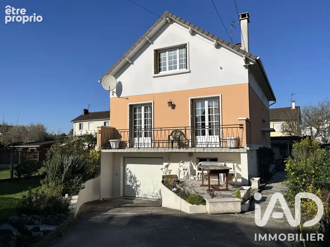 Photo 1 - Maison à TAVERNY