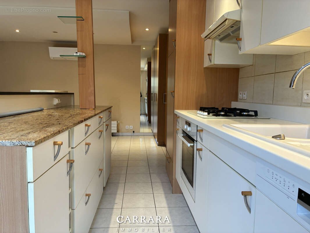 Appartement à ARS-SUR-MOSELLE