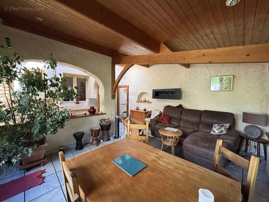Maison 132 m² à Chateauneuf-De-Galaure  - photo 9