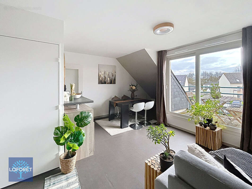 Appartement à THORIGNE-FOUILLARD