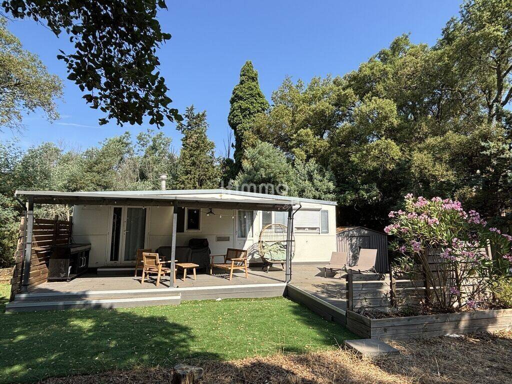 Maison à LE MUY