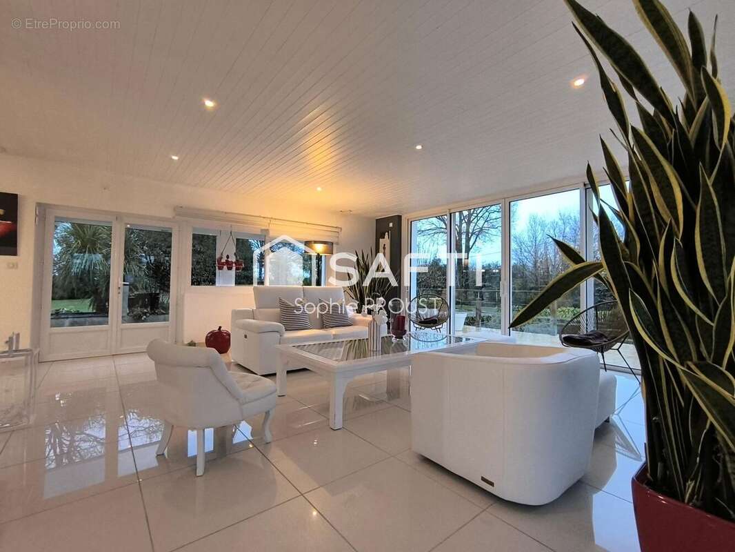 Photo 7 - Maison à VAIRE