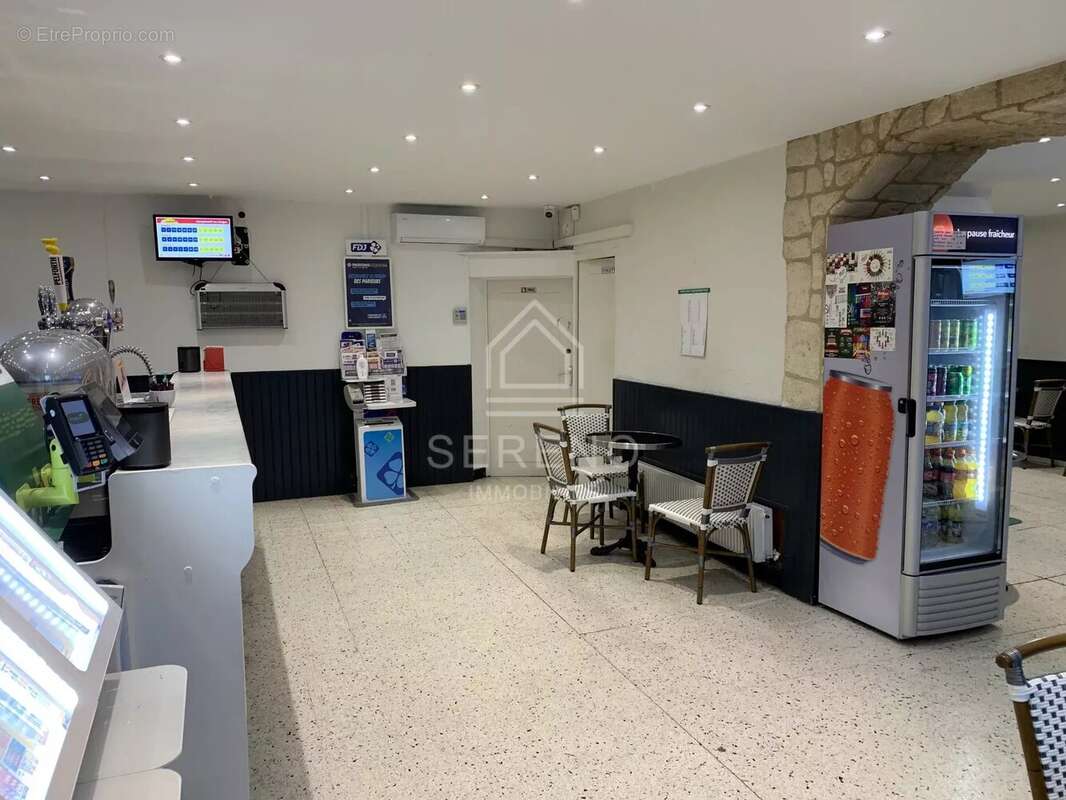 Commerce à CHAUMES-EN-BRIE