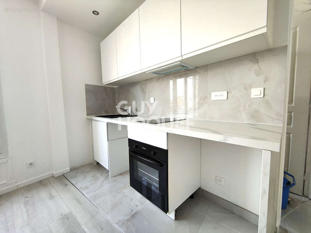 STUDIO Courbevoie 20,87m2 - photo 5