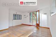 Appartement à MAREIL-MARLY