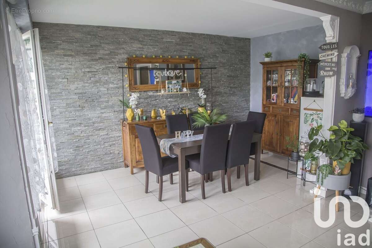 Photo 5 - Appartement à CHILLY-MAZARIN