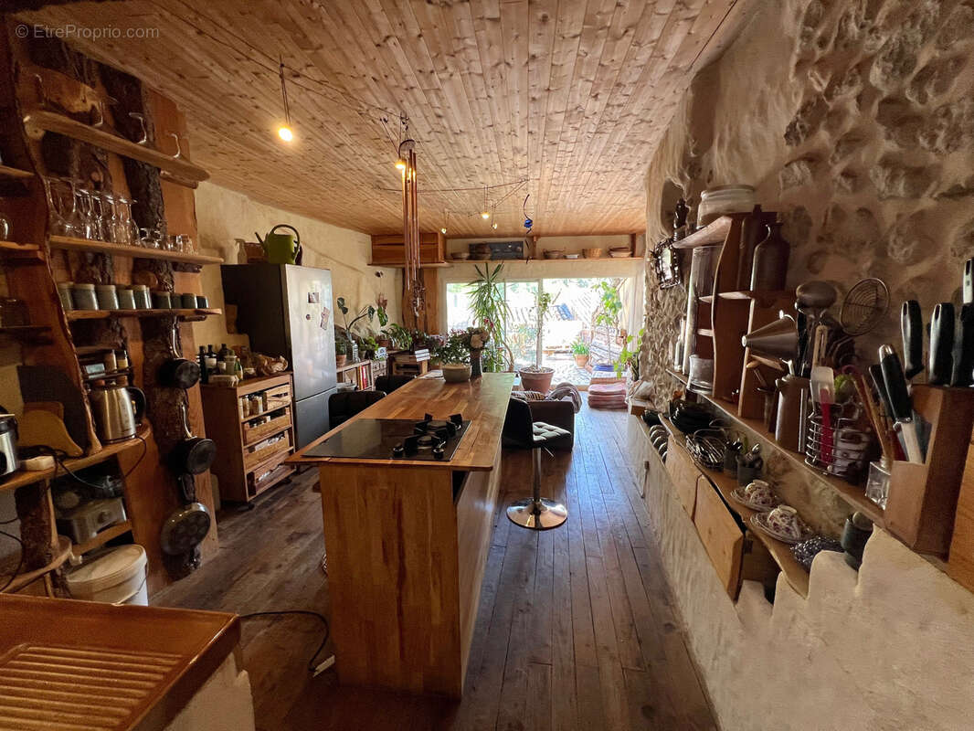 Maison à BUIS-LES-BARONNIES