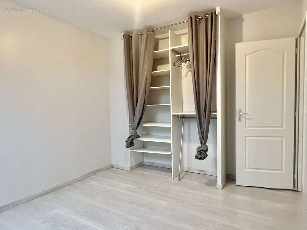 Maison à VIRY-CHATILLON