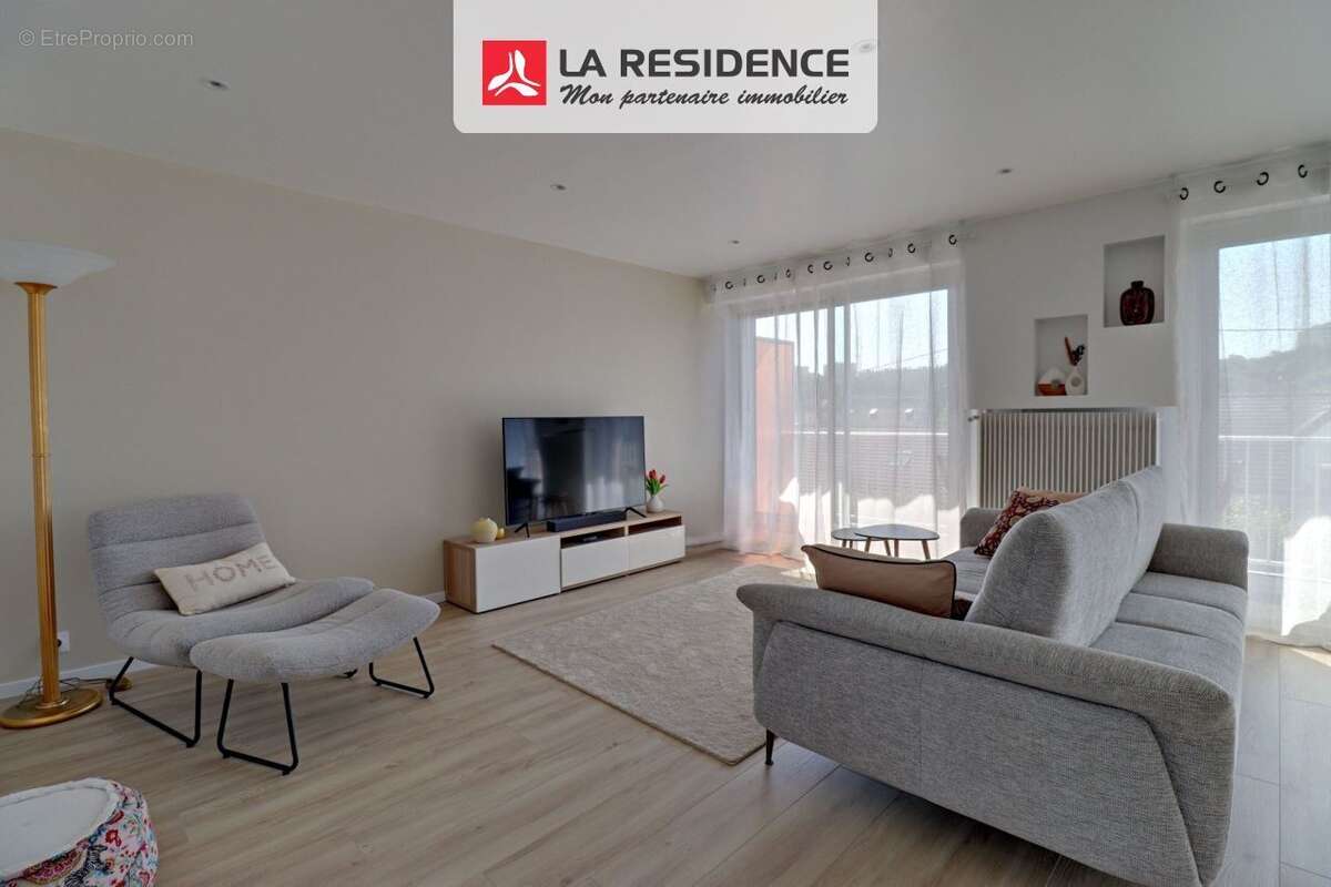 Appartement 102 m² à Poissy  - photo 4
