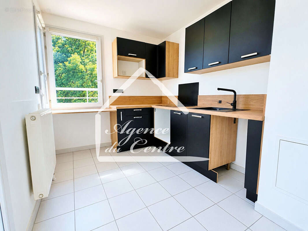 Duplex en dernier etage centre ville - photo 3