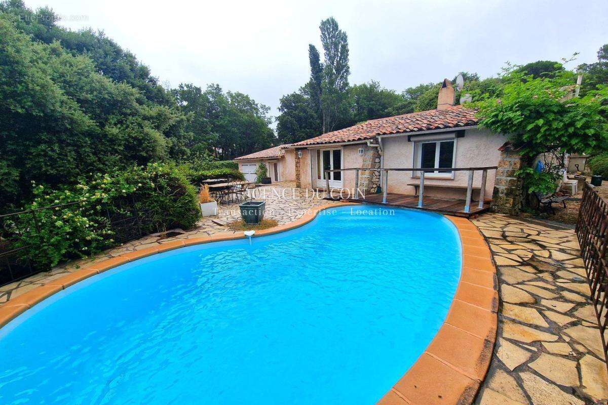 Maison à TOURTOUR